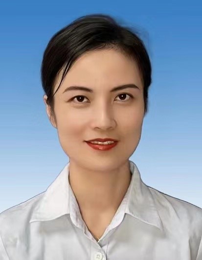 张玲